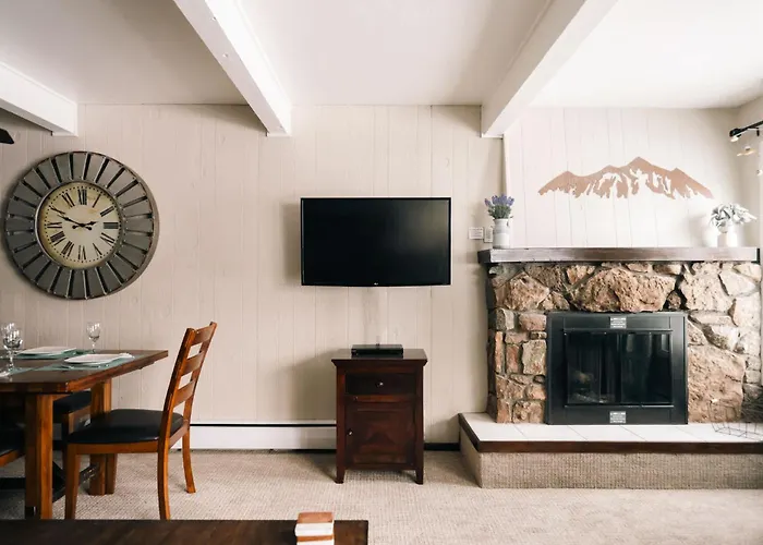 Holiday home Mtn View - Close To Lifts - Heated Pool - Copper